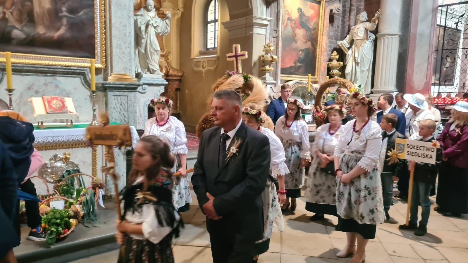 Zdjęcie w galerii na portalu naszraciborz.pl: Dożynki 2022. Diecezja i gmina Kuźnia Raciborska świętują w Rudach [FOTO i WIDEO] wiadomości z regionu