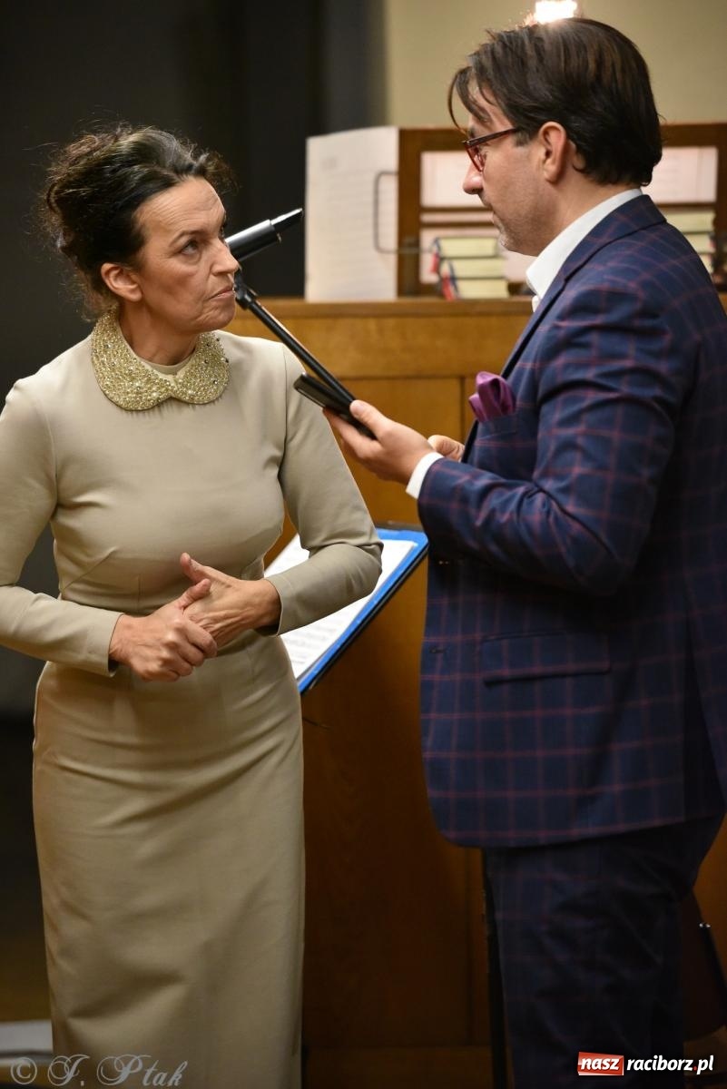 Zdjęcie w galerii na portalu naszraciborz.pl: Życie jesteś chwilą. Ewa Uryga w Raciborzu [FOTO i WIDEO] wiadomości z regionu