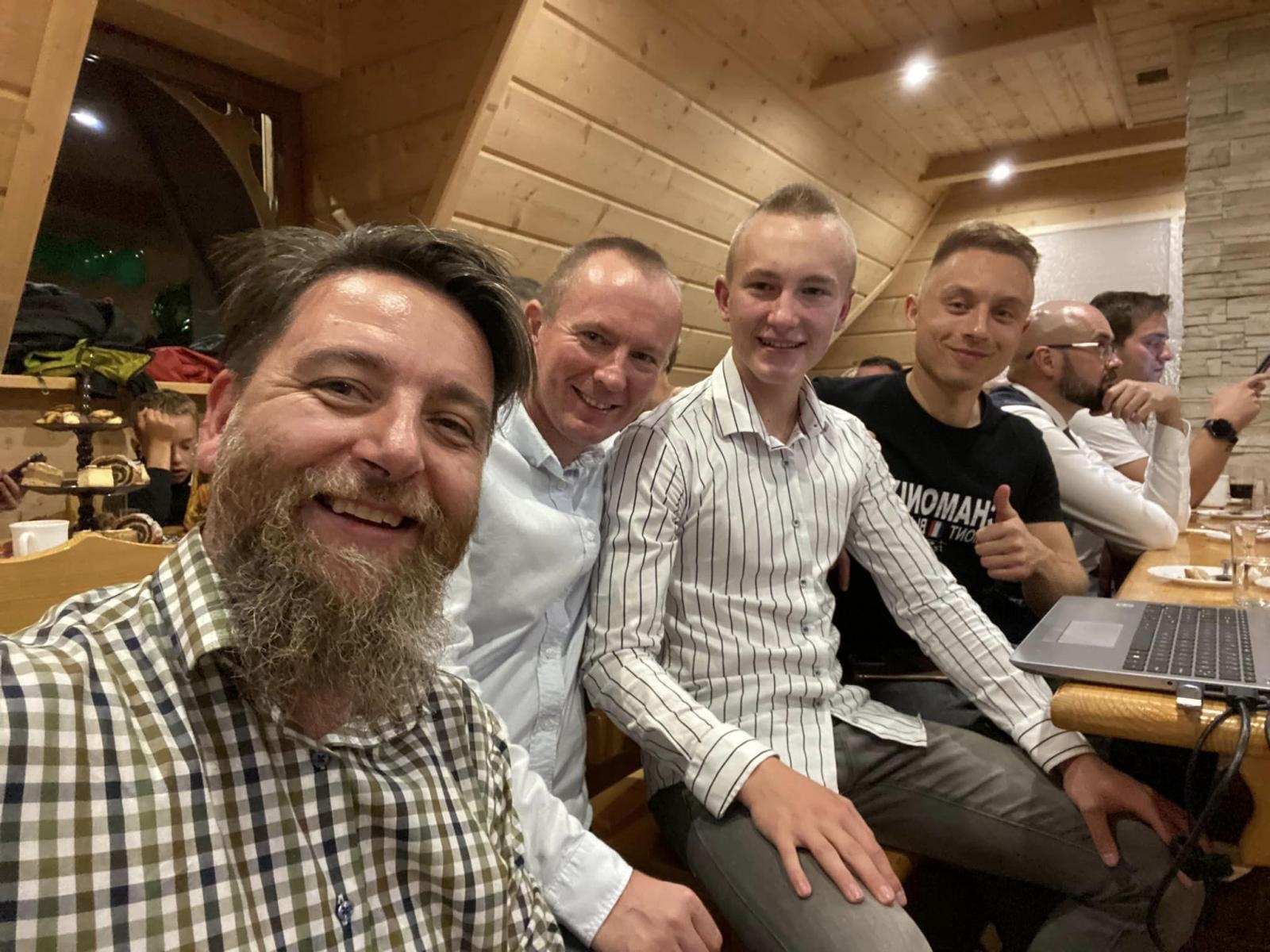 Zdjęcie w galerii na portalu naszraciborz.pl: 100 lat dla raciborzanina odśpiewane nad Morskim Okiem wiadomości z regionu