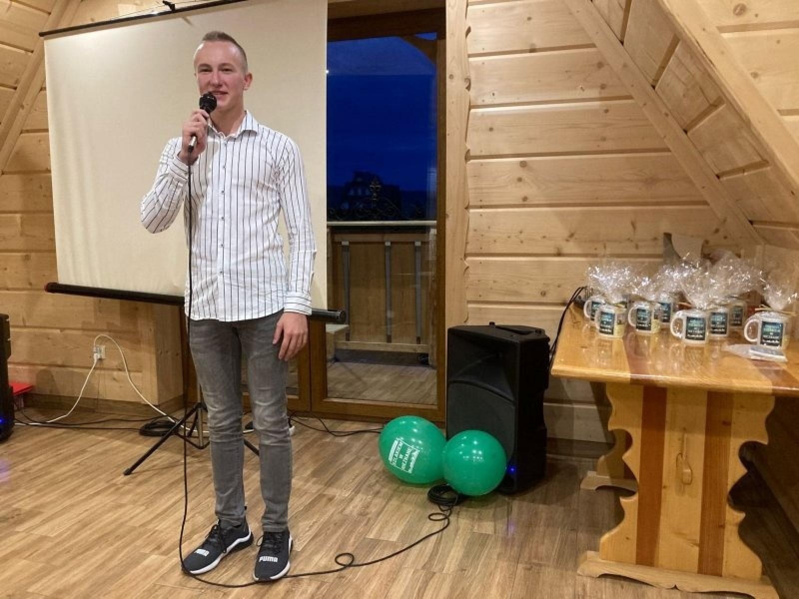 Zdjęcie w galerii na portalu naszraciborz.pl: 100 lat dla raciborzanina odśpiewane nad Morskim Okiem wiadomości z regionu