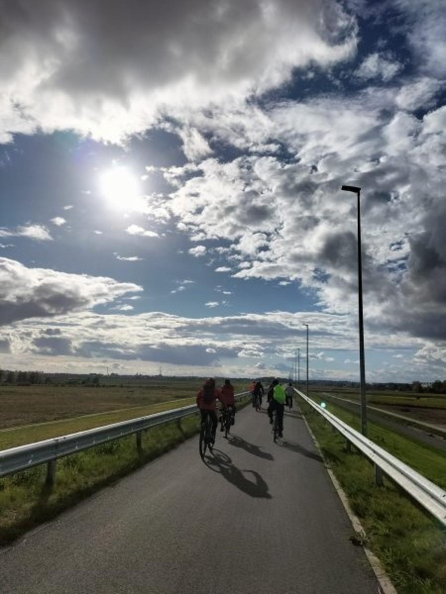 Zdjęcie w galerii na portalu naszraciborz.pl: Rowerowy objazd trasą kapliczek w ramach Europejskich Dni Dziedzictwa wiadomości z regionu