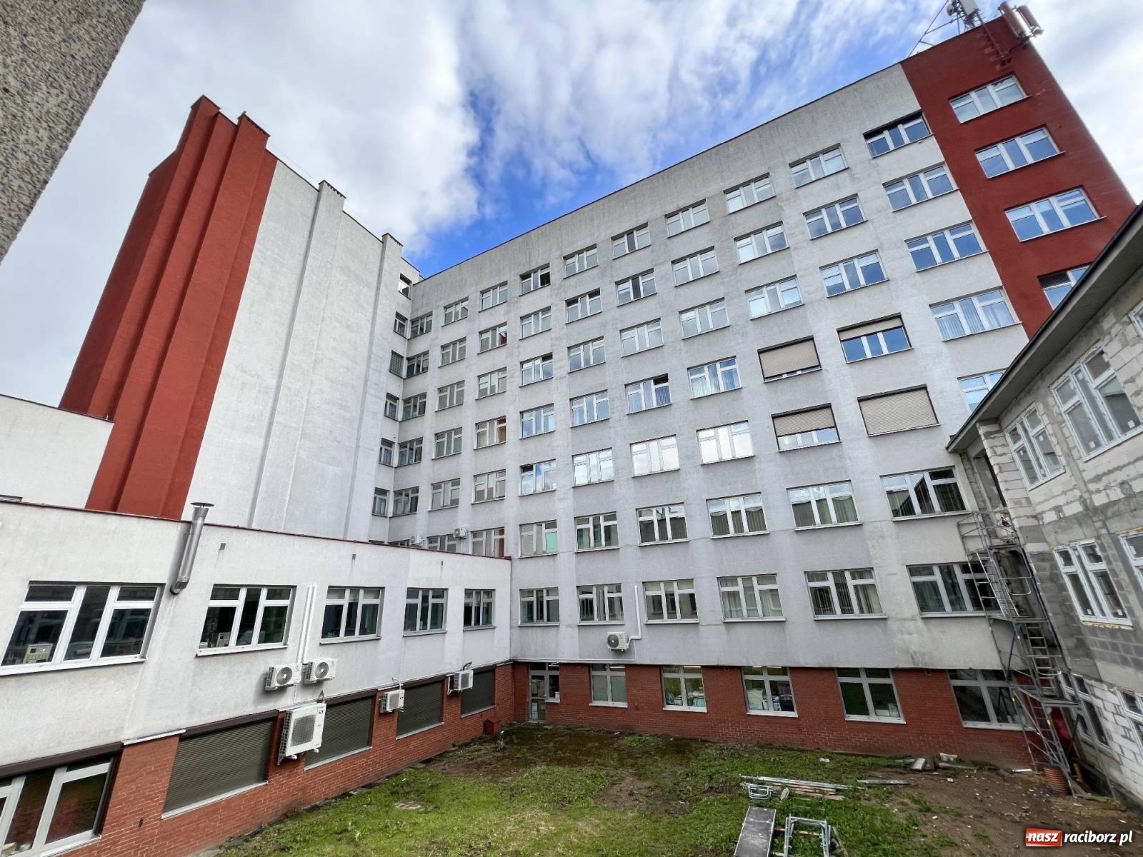 Zdjęcie w galerii na portalu naszraciborz.pl: Izba przyjęć przy Gamowskiej przekształca się w SOR [FOTO i WIDEO] wiadomości z regionu