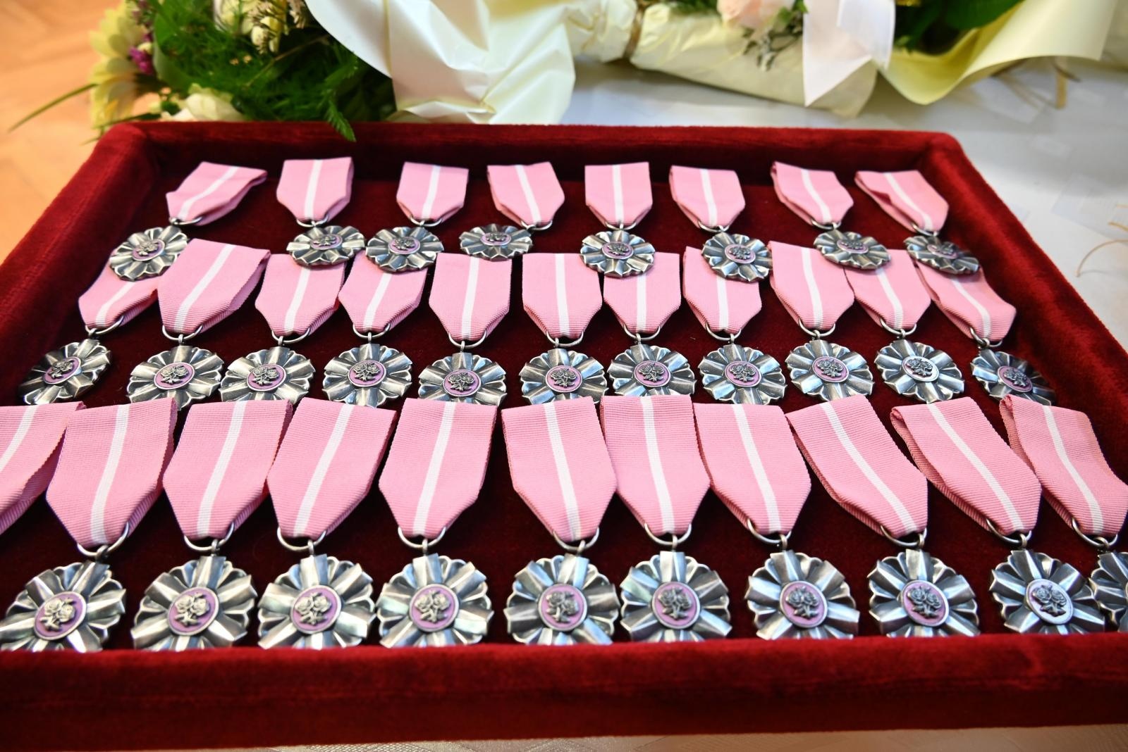 Zdjęcie w galerii na portalu naszraciborz.pl: Złote gody w Krzyżanowicach. Jubilaci z medalami Prezydenta RP [FOTO] wiadomości z regionu