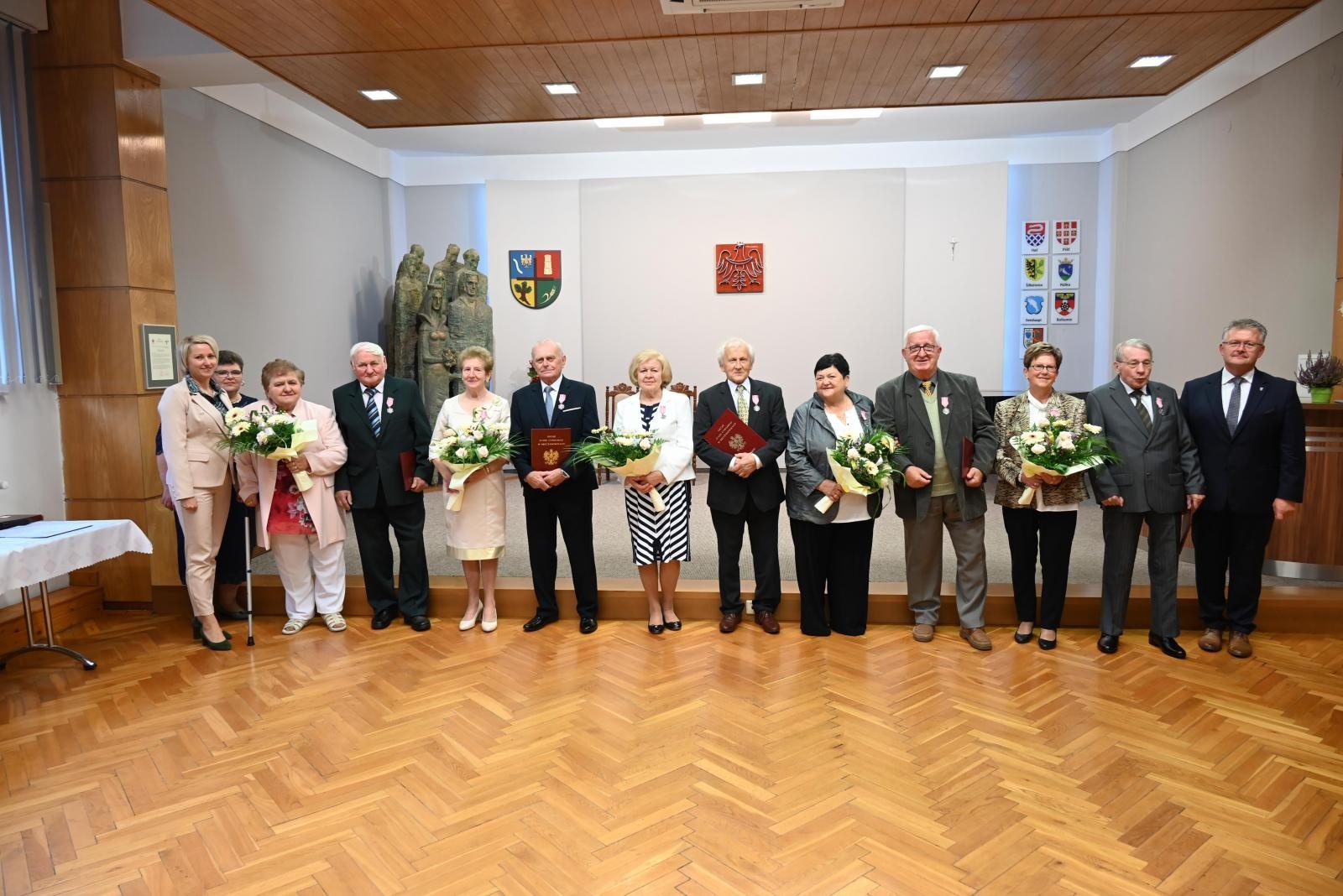 Zdjęcie w galerii na portalu naszraciborz.pl: Złote gody w Krzyżanowicach. Jubilaci z medalami Prezydenta RP [FOTO] wiadomości z regionu