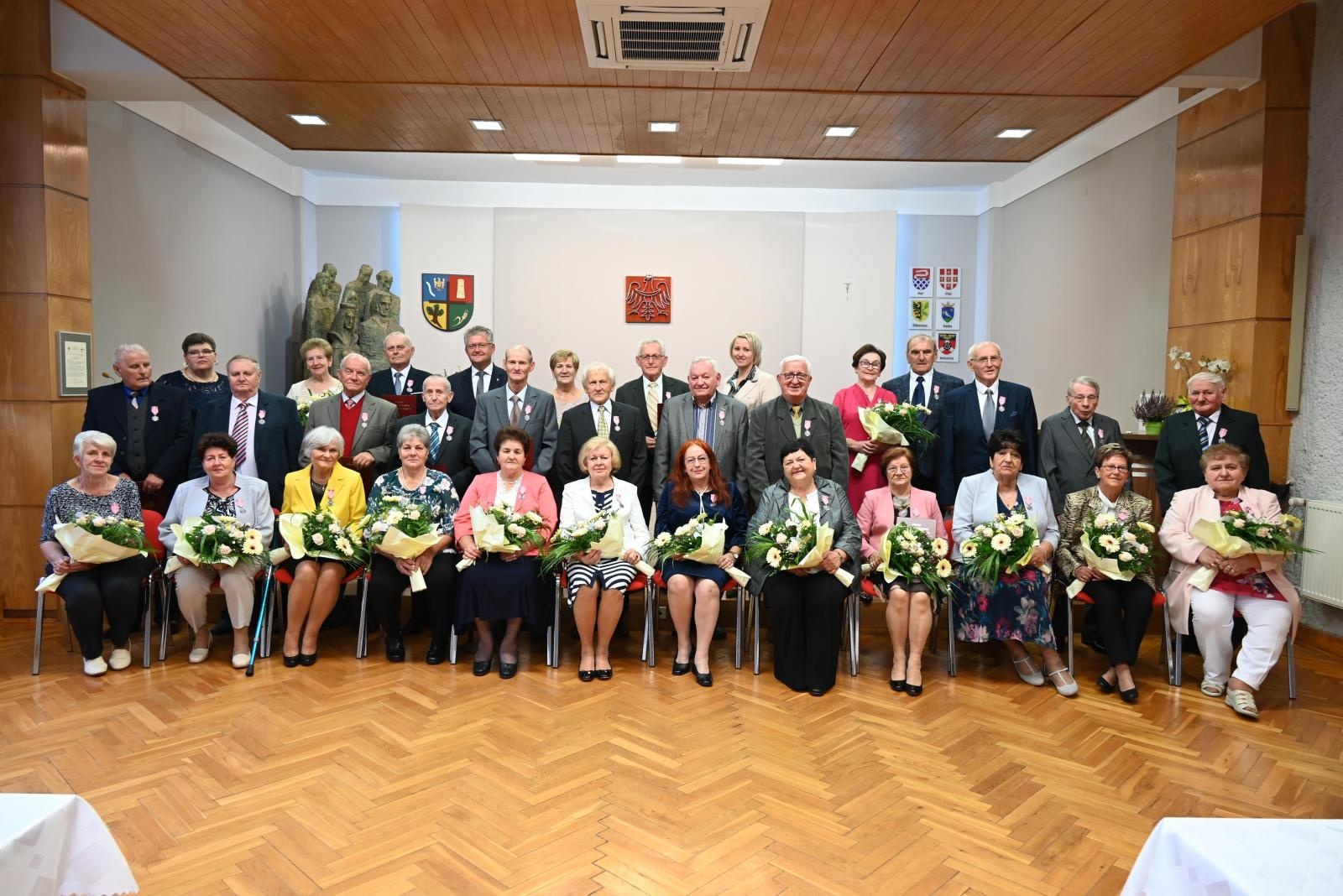 Zdjęcie w galerii na portalu naszraciborz.pl: Złote gody w Krzyżanowicach. Jubilaci z medalami Prezydenta RP [FOTO] wiadomości z regionu