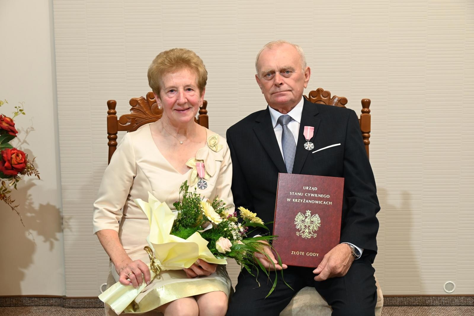 Zdjęcie w galerii na portalu naszraciborz.pl: Złote gody w Krzyżanowicach. Jubilaci z medalami Prezydenta RP [FOTO] wiadomości z regionu