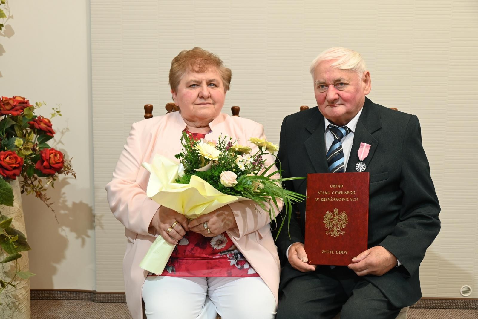 Zdjęcie w galerii na portalu naszraciborz.pl: Złote gody w Krzyżanowicach. Jubilaci z medalami Prezydenta RP [FOTO] wiadomości z regionu