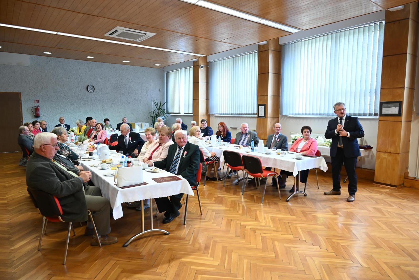 Zdjęcie w galerii na portalu naszraciborz.pl: Złote gody w Krzyżanowicach. Jubilaci z medalami Prezydenta RP [FOTO] wiadomości z regionu