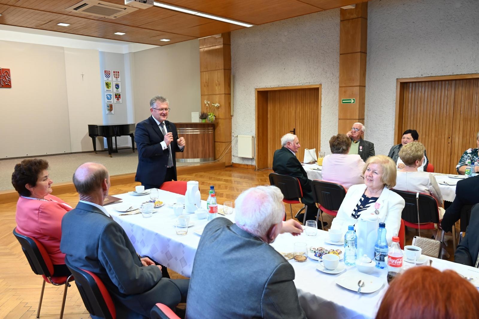 Zdjęcie w galerii na portalu naszraciborz.pl: Złote gody w Krzyżanowicach. Jubilaci z medalami Prezydenta RP [FOTO] wiadomości z regionu