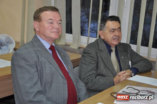 Zdjęcie w galerii na portalu naszraciborz.pl: Harcerska sztafeta pokoleń trwa wiadomości z regionu