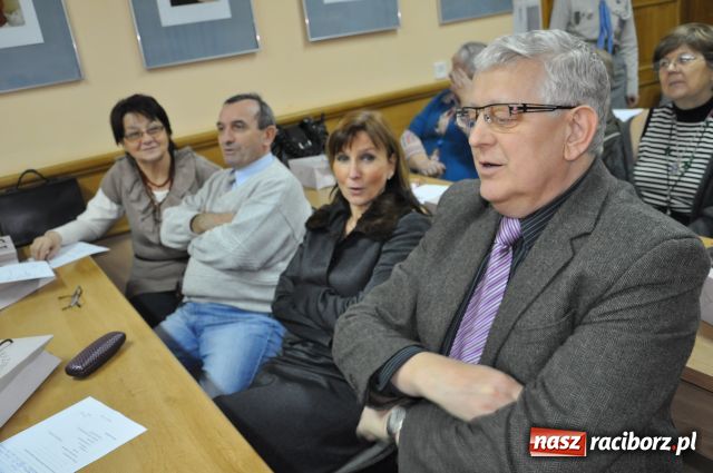 Zdjęcie w galerii na portalu naszraciborz.pl: Harcerska sztafeta pokoleń trwa wiadomości z regionu