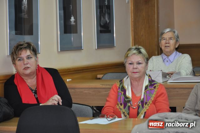 Zdjęcie w galerii na portalu naszraciborz.pl: Harcerska sztafeta pokoleń trwa wiadomości z regionu