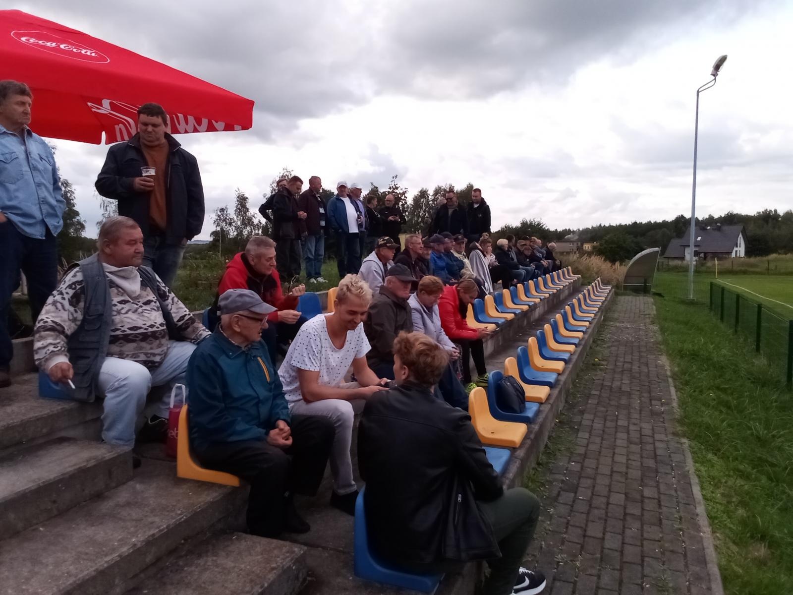 Zdjęcie w galerii na portalu naszraciborz.pl: Tworków potknął się na Kłodzie z Raszczyc wiadomości z regionu