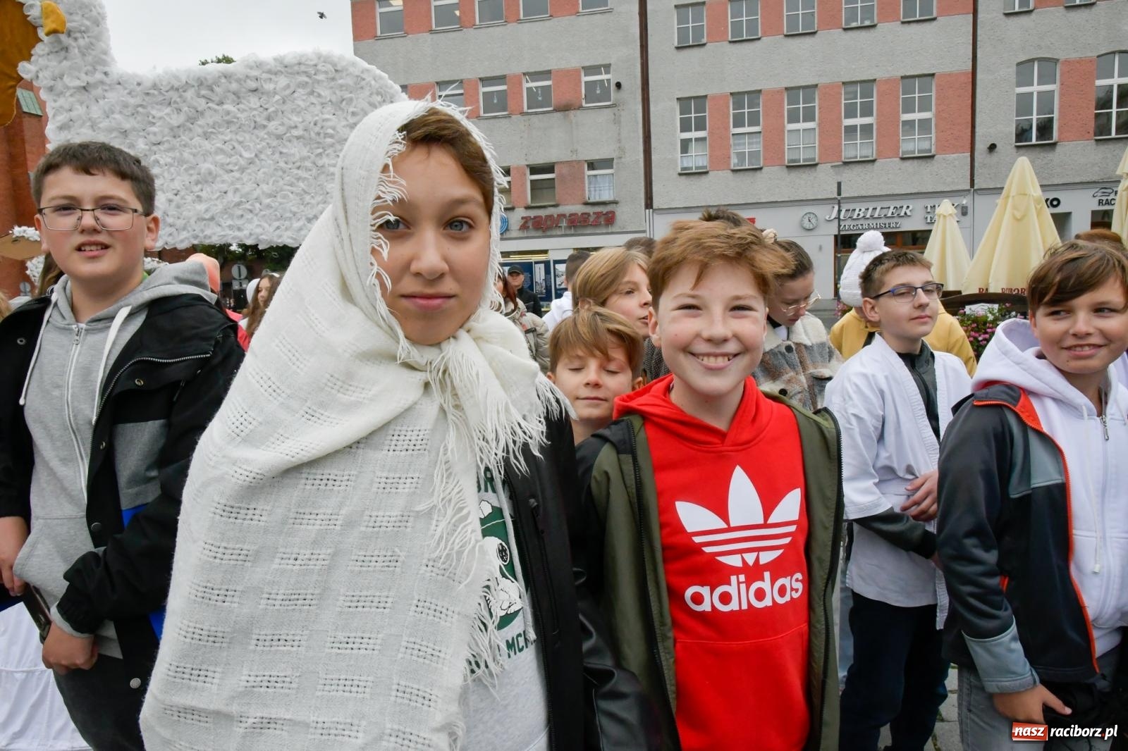 Zdjęcie w galerii na portalu naszraciborz.pl: Przez centrum Raciborza przeszedł KOROWÓD Z OFFCĄ [FOTO i WIDEO] wiadomości z regionu