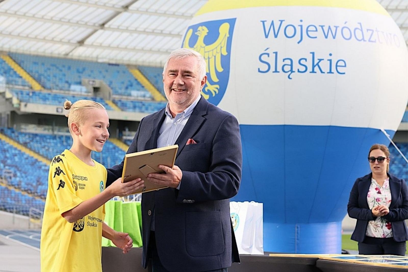 Zdjęcie w galerii na portalu naszraciborz.pl: Kolejny rocznik młodych piłkarzy powołany do Śląskiej Akademii Piłkarskiej wiadomości z regionu