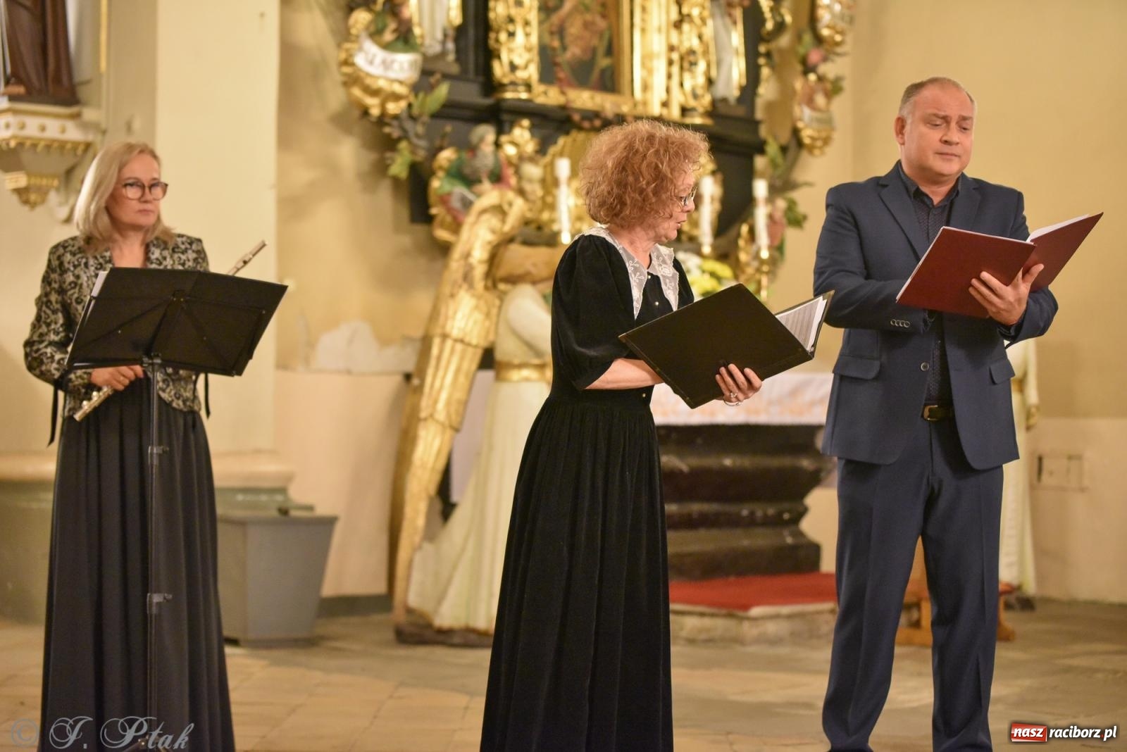 Zdjęcie w galerii na portalu naszraciborz.pl: Podominikańska świątynia w Raciborzu wypełniła się wyjątkową muzyką wiadomości z regionu