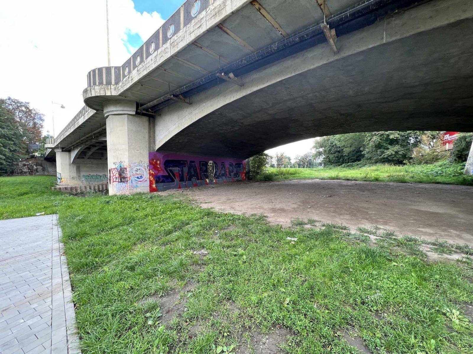 Zdjęcie w galerii na portalu naszraciborz.pl: Racibórz ma kolejny mural wiadomości z regionu