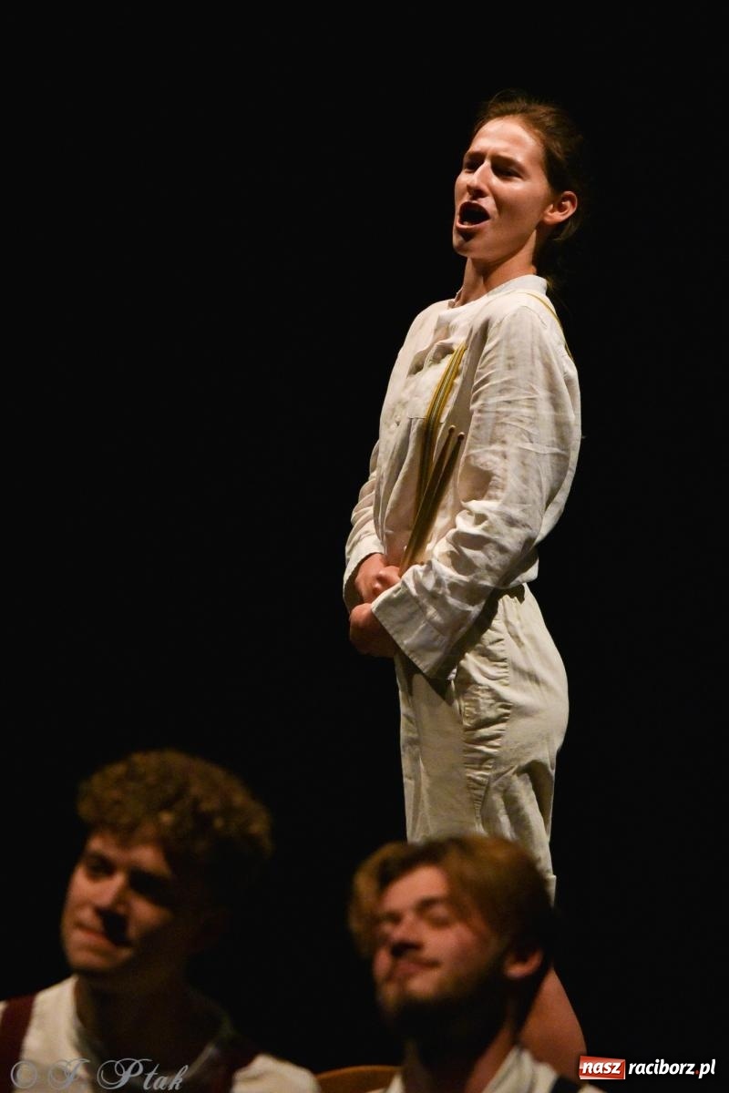 Zdjęcie w galerii na portalu naszraciborz.pl: Przewlekła trzyletniość. Blaszany Bębenek na OFF-ce wiadomości z regionu