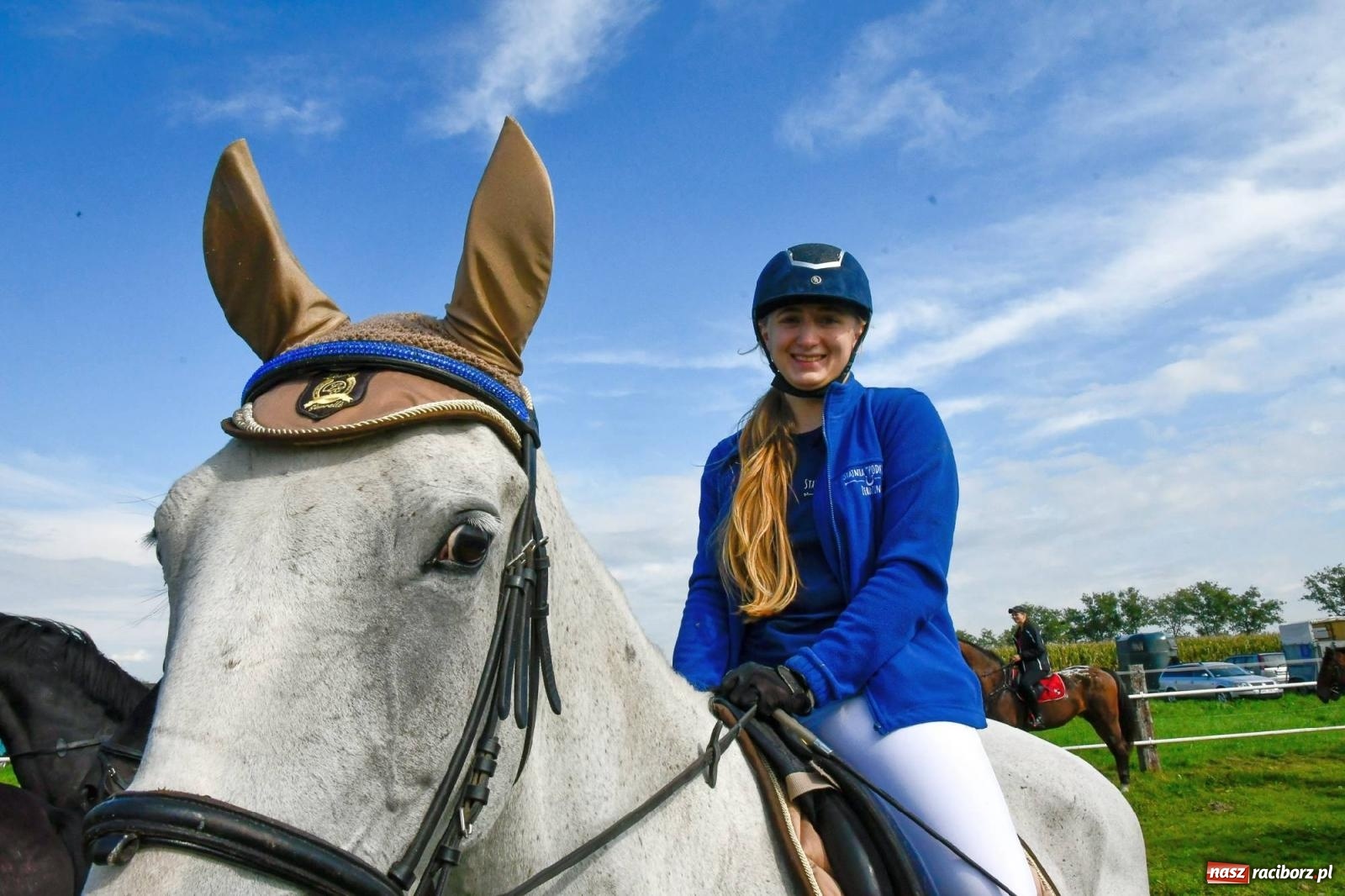 Zdjęcie w galerii na portalu naszraciborz.pl: Ponad sto koni na żerdzińskim Hubertusie [FOTO i WIDEO] wiadomości z regionu