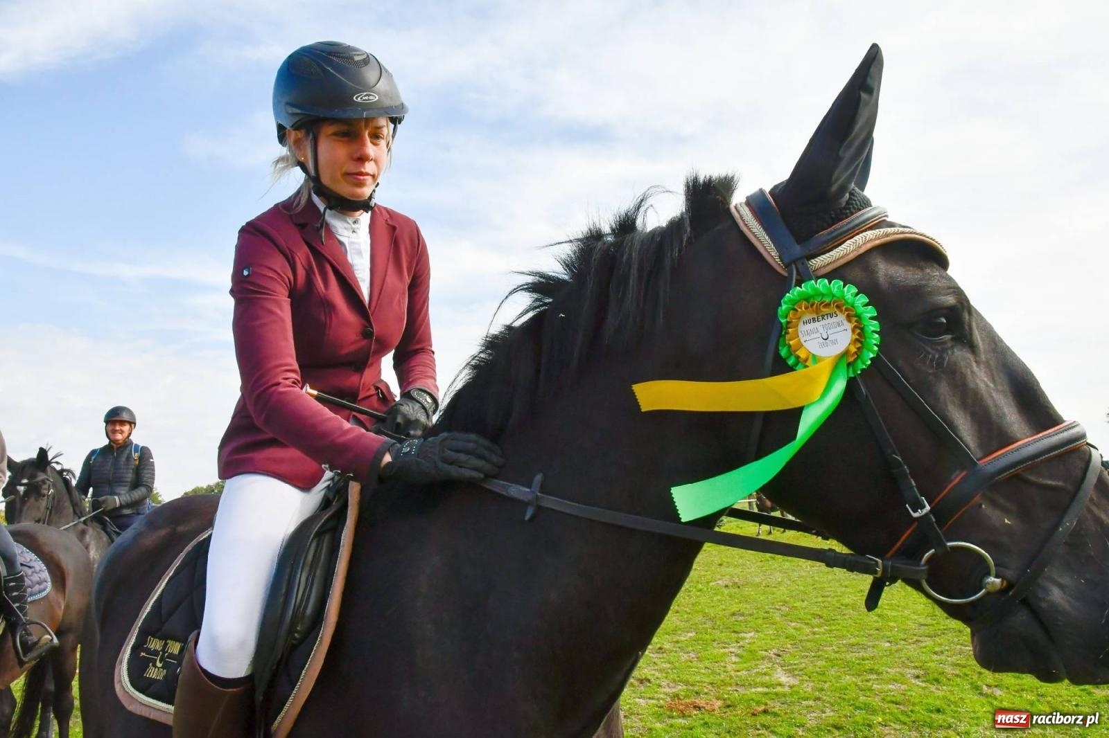 Zdjęcie w galerii na portalu naszraciborz.pl: Ponad sto koni na żerdzińskim Hubertusie [FOTO i WIDEO] wiadomości z regionu