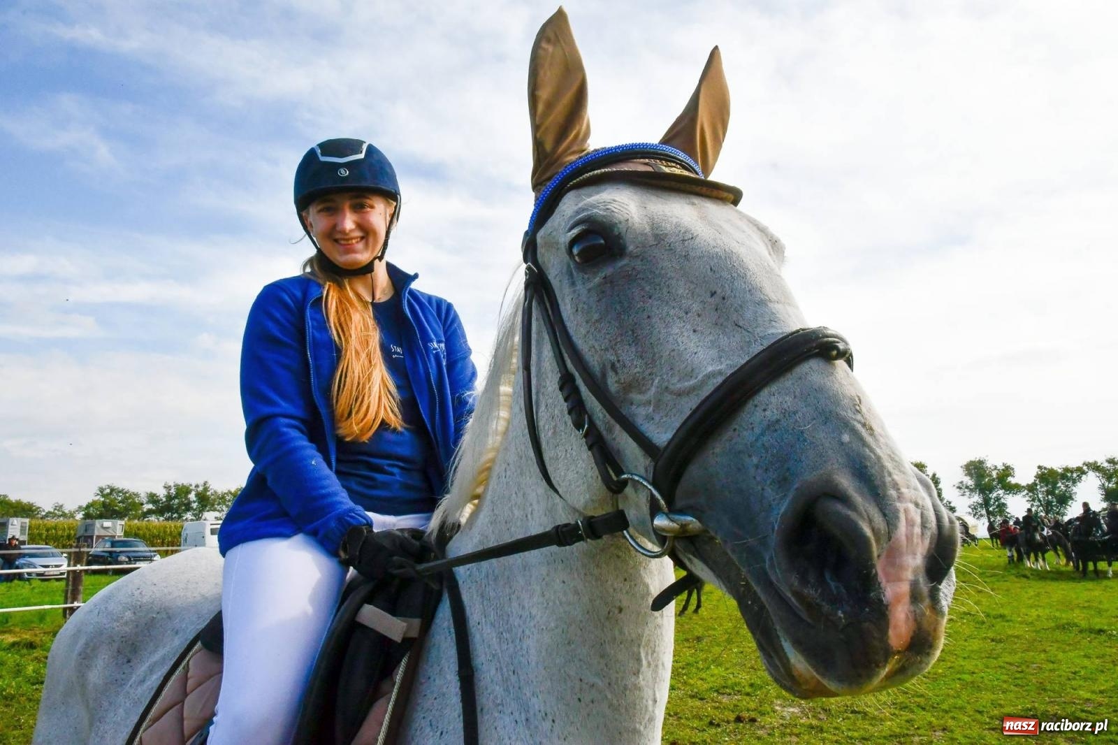 Zdjęcie w galerii na portalu naszraciborz.pl: Ponad sto koni na żerdzińskim Hubertusie [FOTO i WIDEO] wiadomości z regionu