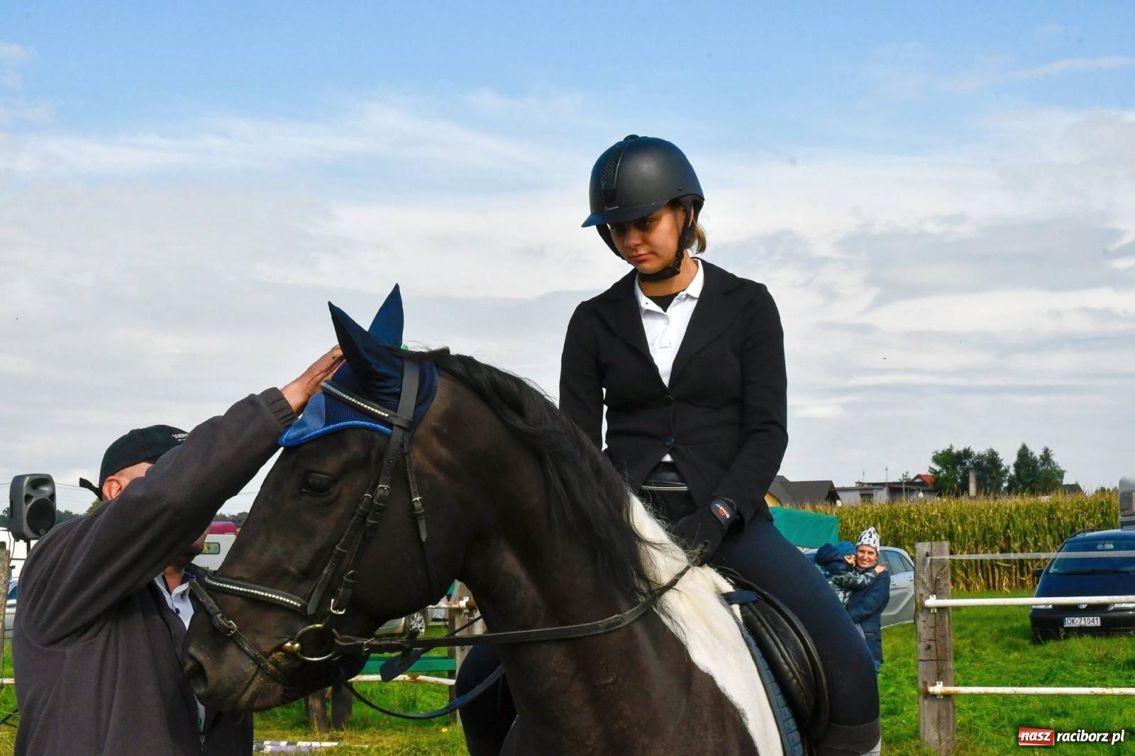 Zdjęcie w galerii na portalu naszraciborz.pl: Ponad sto koni na żerdzińskim Hubertusie [FOTO i WIDEO] wiadomości z regionu