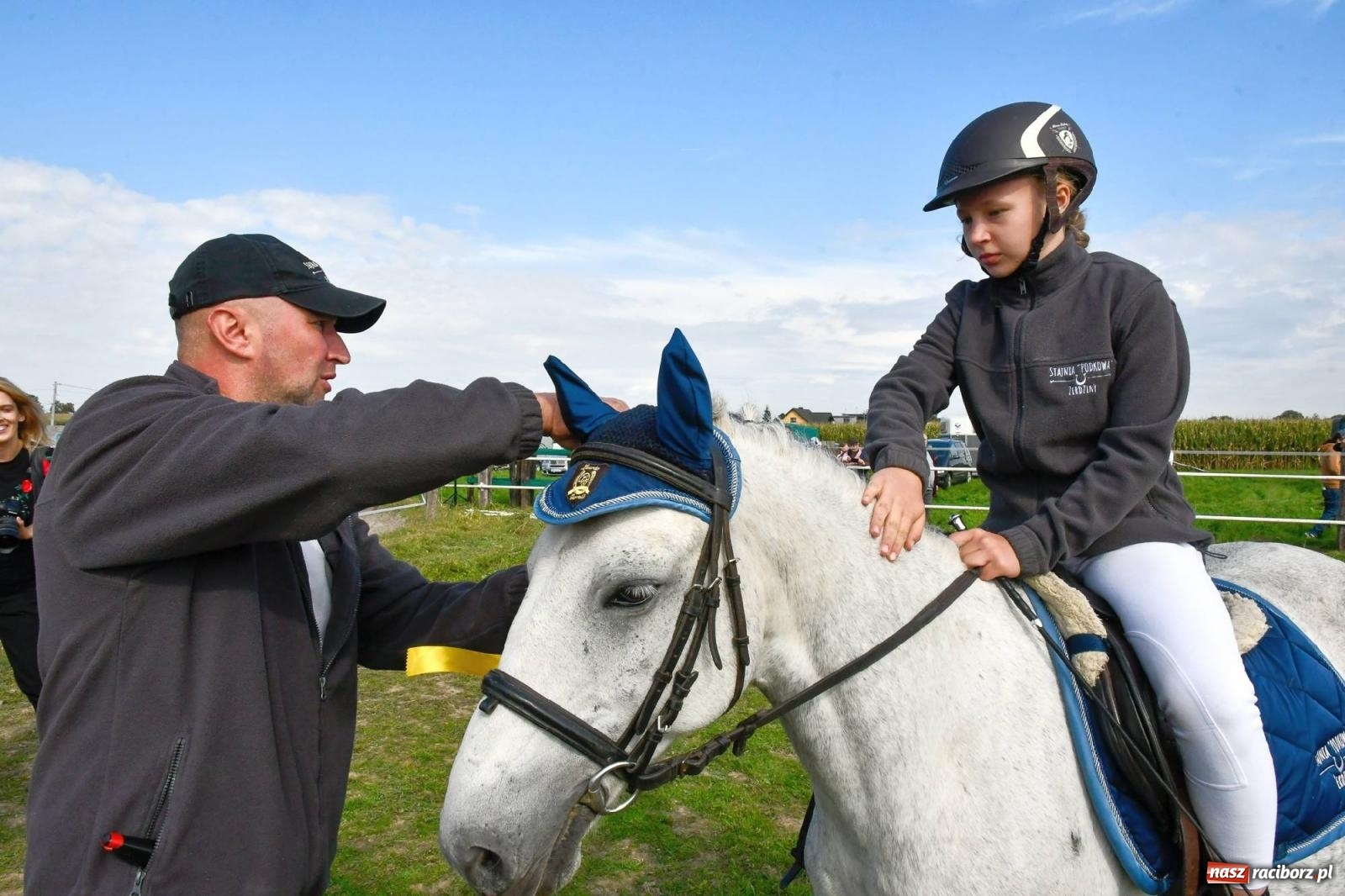 Zdjęcie w galerii na portalu naszraciborz.pl: Ponad sto koni na żerdzińskim Hubertusie [FOTO i WIDEO] wiadomości z regionu