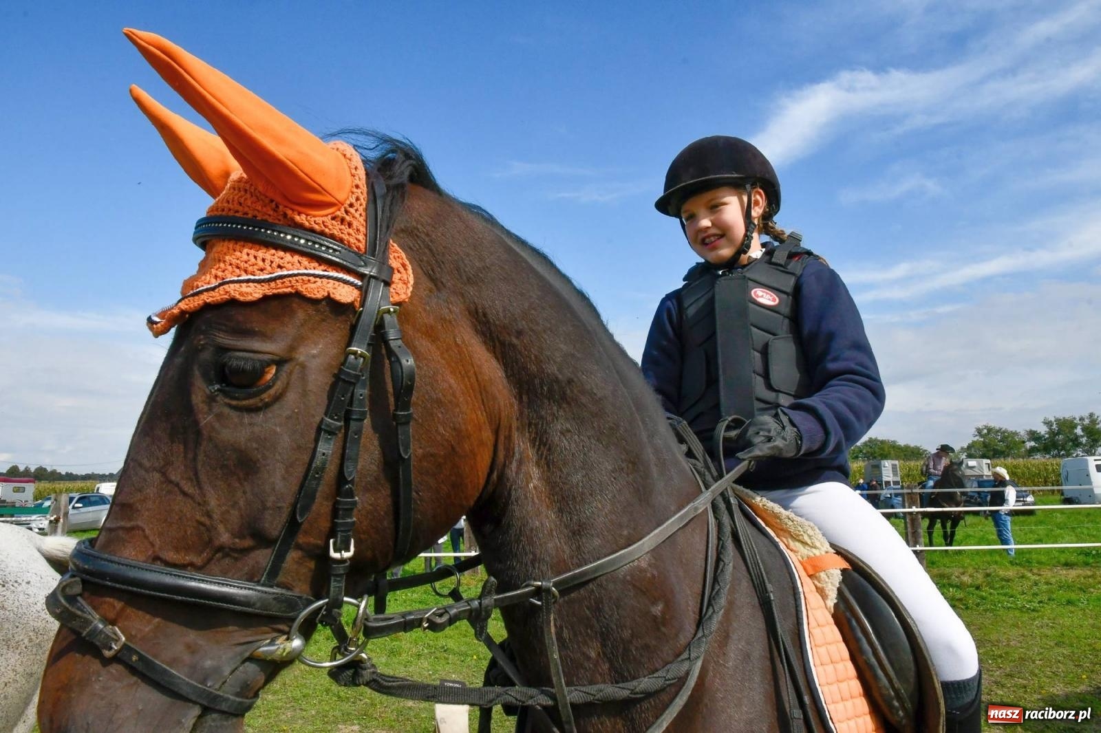 Zdjęcie w galerii na portalu naszraciborz.pl: Ponad sto koni na żerdzińskim Hubertusie [FOTO i WIDEO] wiadomości z regionu