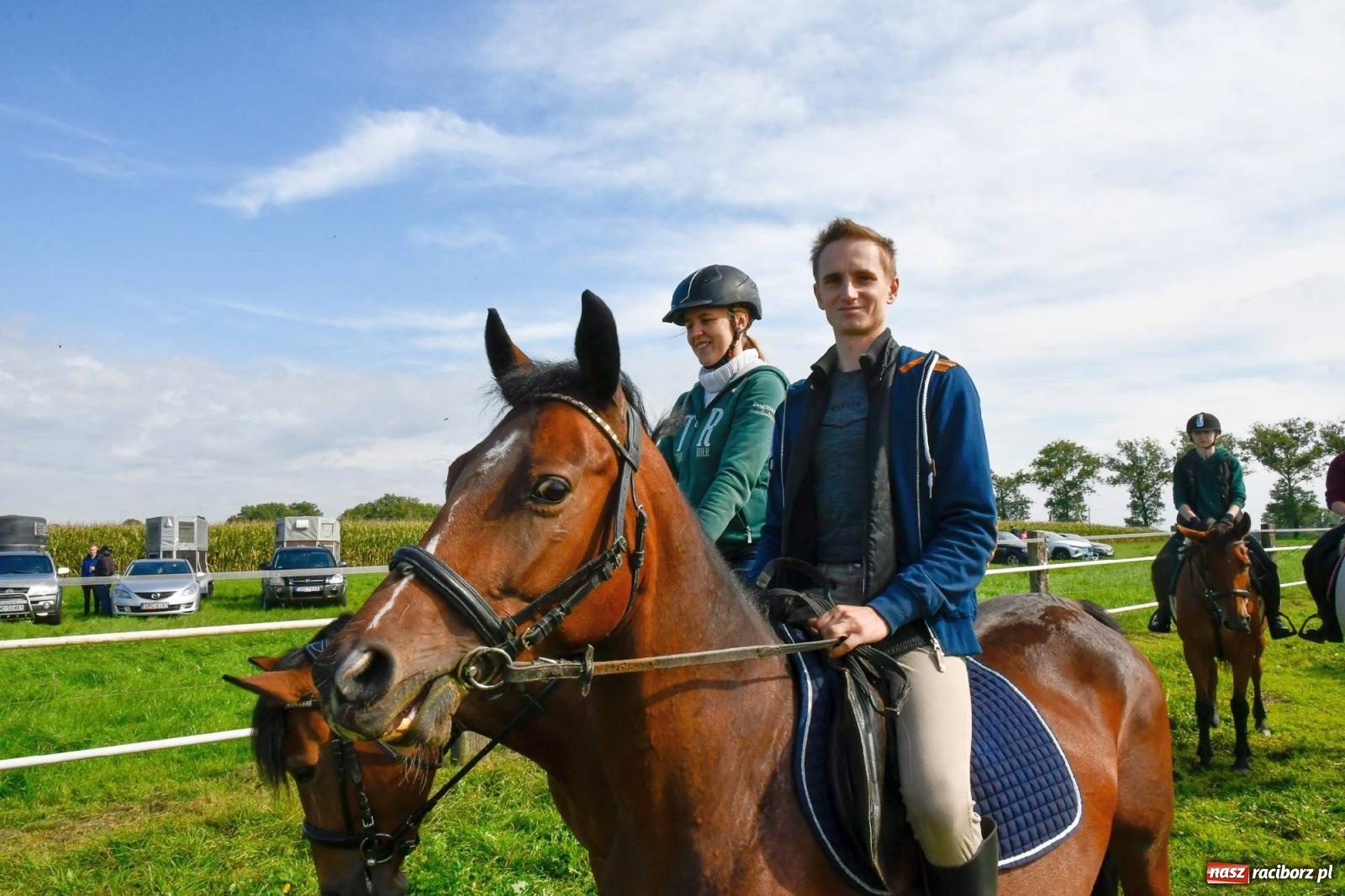 Zdjęcie w galerii na portalu naszraciborz.pl: Ponad sto koni na żerdzińskim Hubertusie [FOTO i WIDEO] wiadomości z regionu