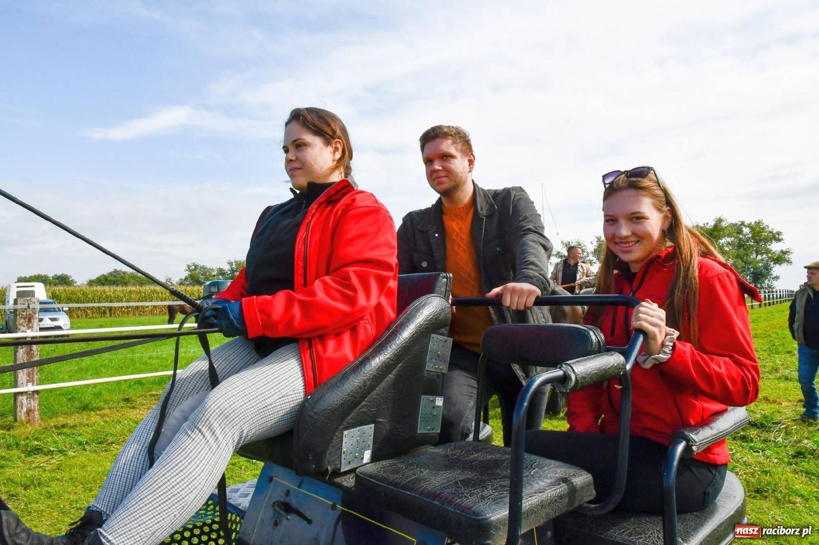 Zdjęcie w galerii na portalu naszraciborz.pl: Ponad sto koni na żerdzińskim Hubertusie [FOTO i WIDEO] wiadomości z regionu