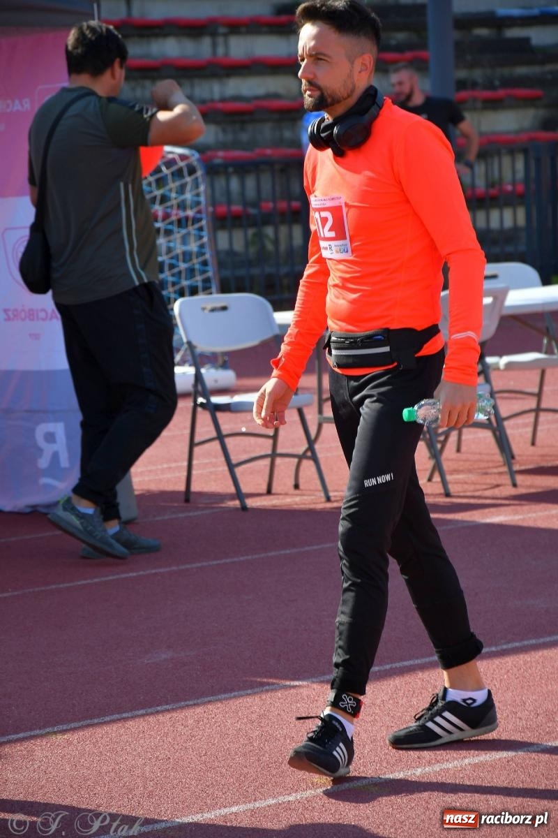 Zdjęcie w galerii na portalu naszraciborz.pl: FUN z EASYRUN 24 godziny non-stop [FOTO i WIDEO] wiadomości z regionu