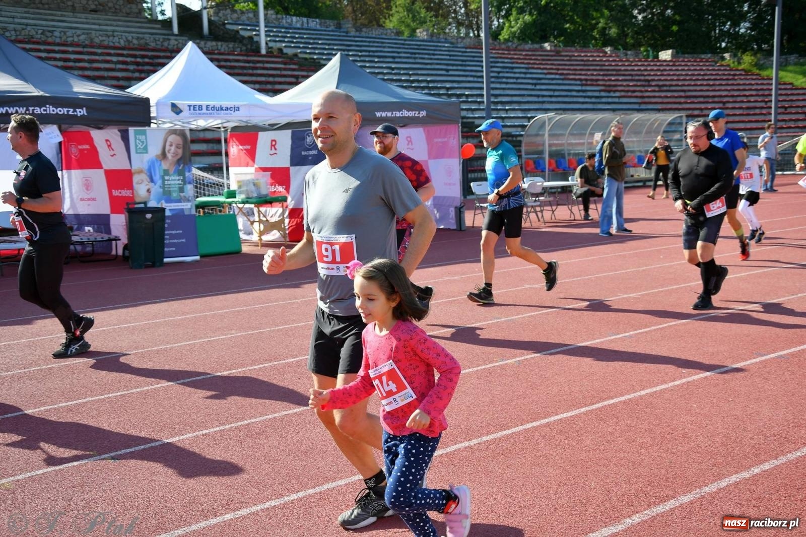 Zdjęcie w galerii na portalu naszraciborz.pl: FUN z EASYRUN 24 godziny non-stop [FOTO i WIDEO] wiadomości z regionu