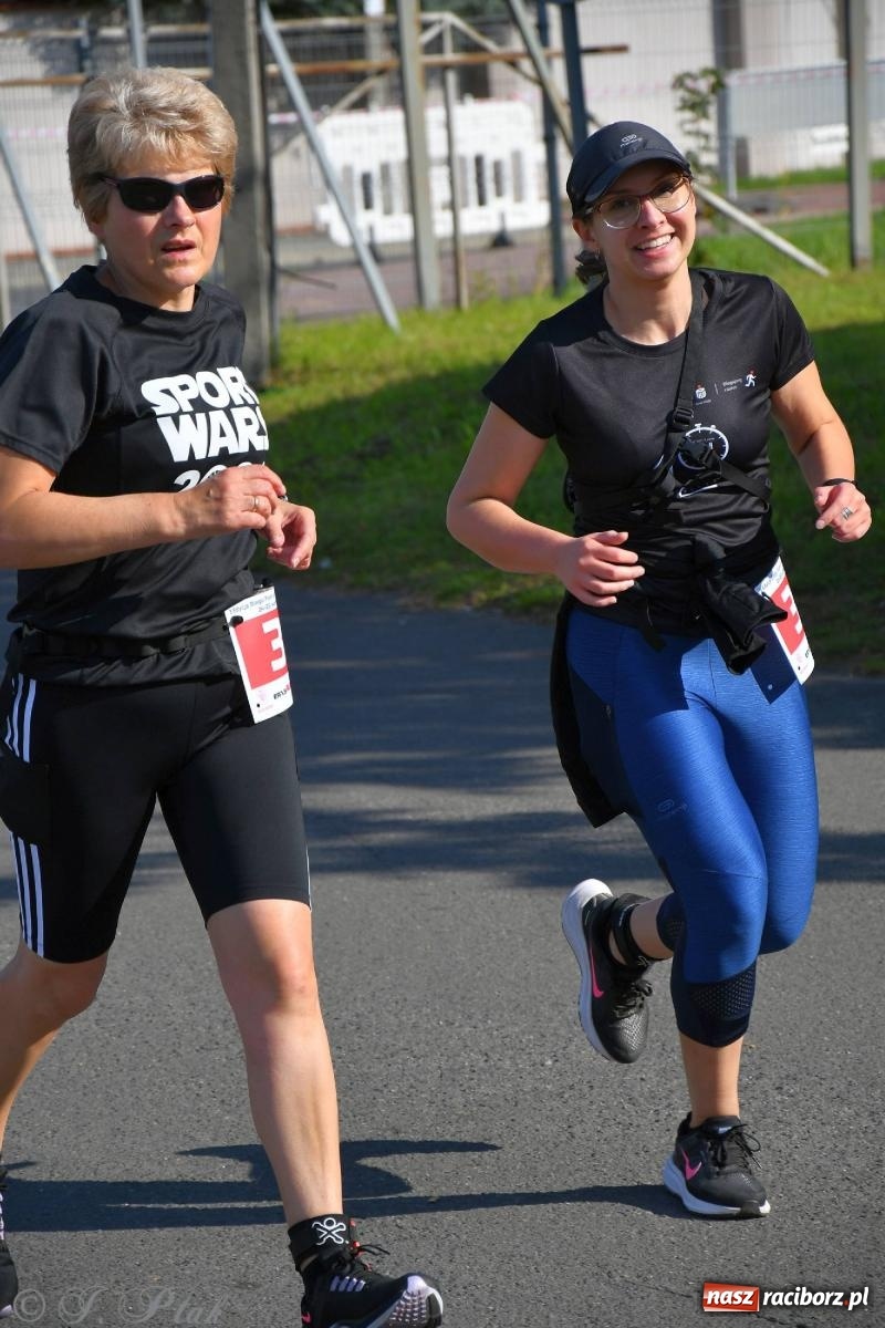 Zdjęcie w galerii na portalu naszraciborz.pl: FUN z EASYRUN 24 godziny non-stop [FOTO i WIDEO] wiadomości z regionu