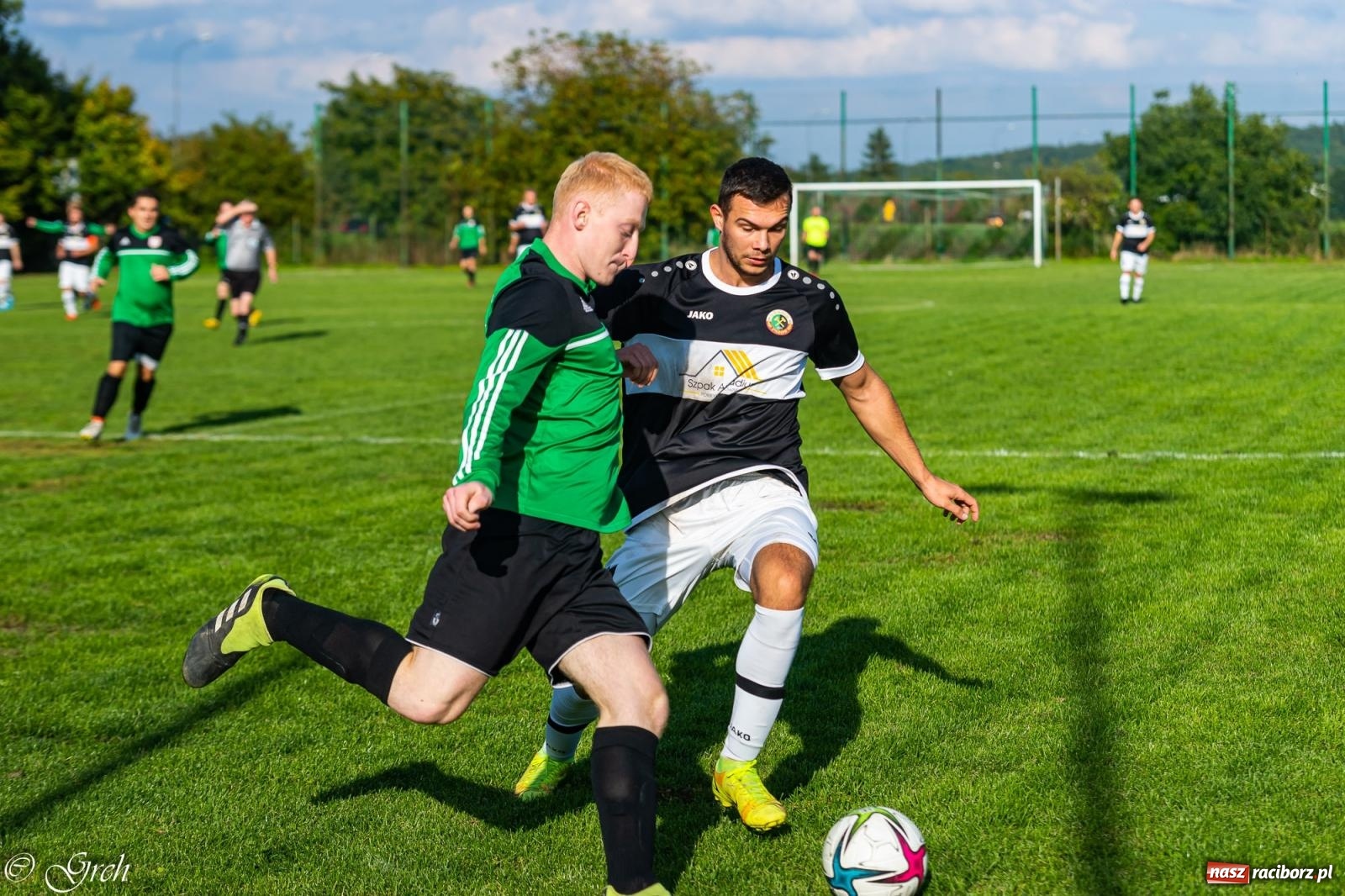 Zdjęcie w galerii na portalu naszraciborz.pl: Wicher Płonia niestraszny pszowskiemu Górnikowi [FOTO] wiadomości z regionu