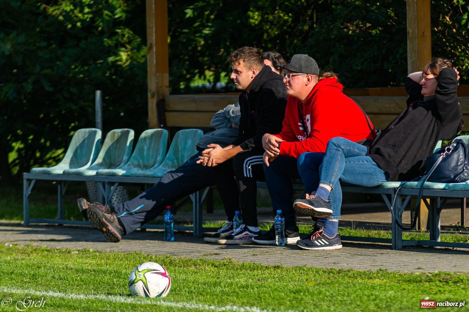Zdjęcie w galerii na portalu naszraciborz.pl: Wicher Płonia niestraszny pszowskiemu Górnikowi [FOTO] wiadomości z regionu