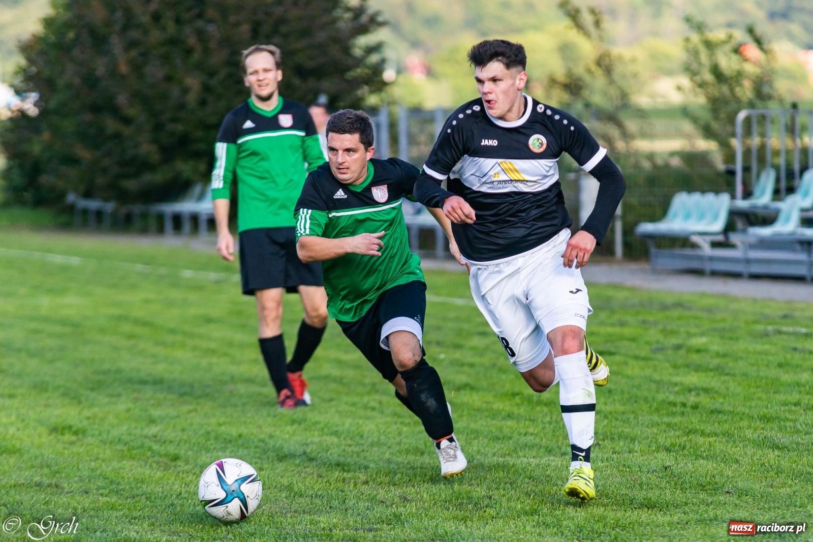 Zdjęcie w galerii na portalu naszraciborz.pl: Wicher Płonia niestraszny pszowskiemu Górnikowi [FOTO] wiadomości z regionu