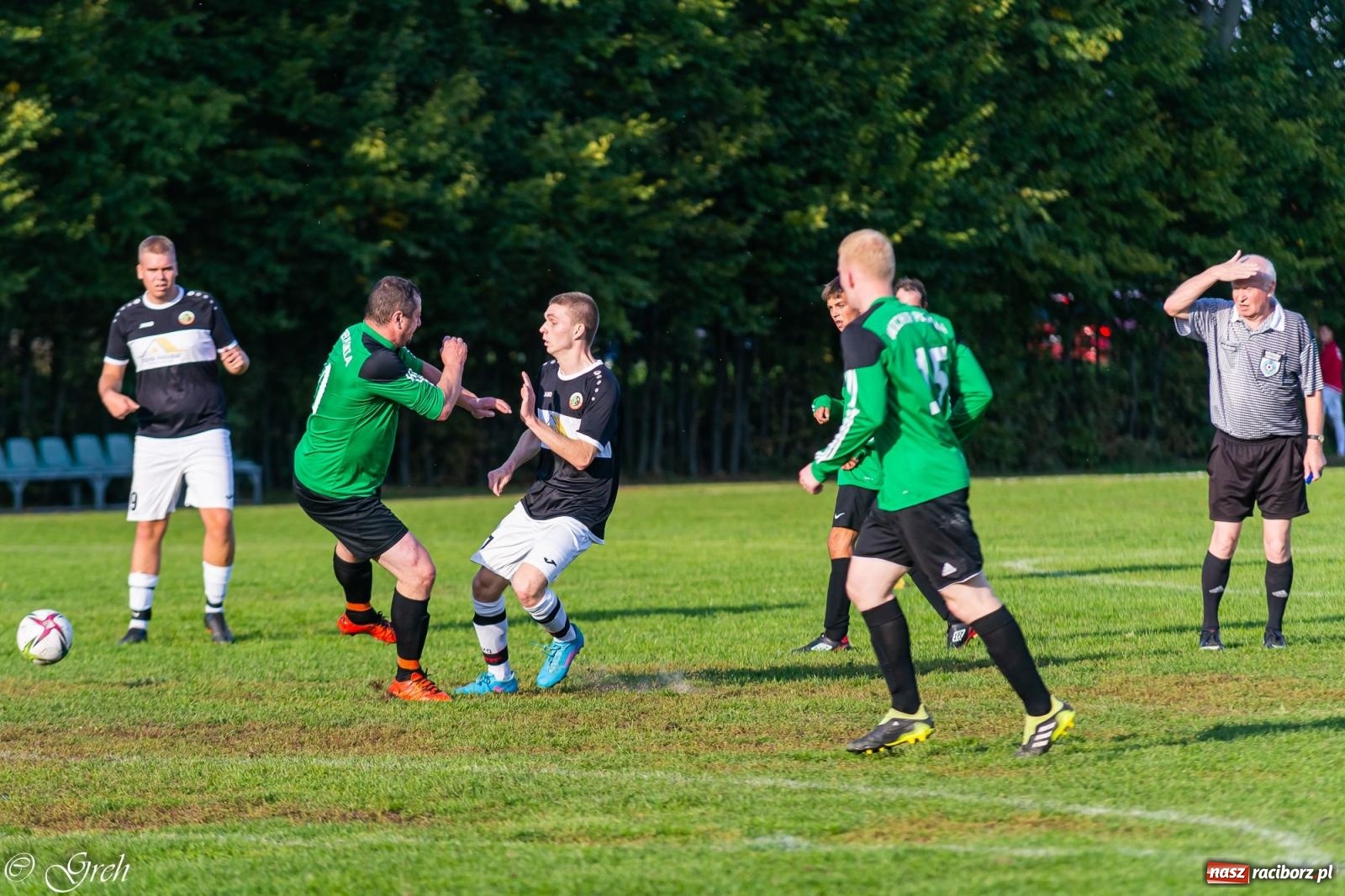 Zdjęcie w galerii na portalu naszraciborz.pl: Wicher Płonia niestraszny pszowskiemu Górnikowi [FOTO] wiadomości z regionu