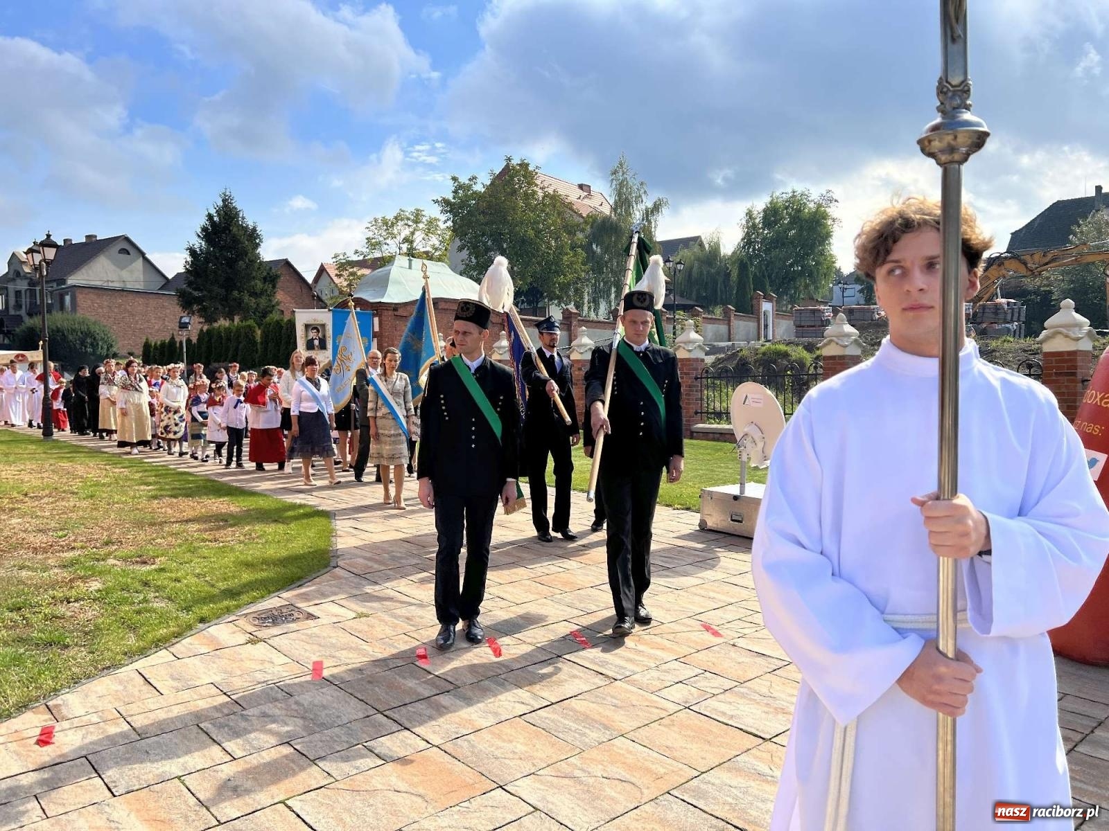 Zdjęcie w galerii na portalu naszraciborz.pl: Największa parafialna uroczystość. Tradycyjny śląski odpust w Brzeziu wiadomości z regionu