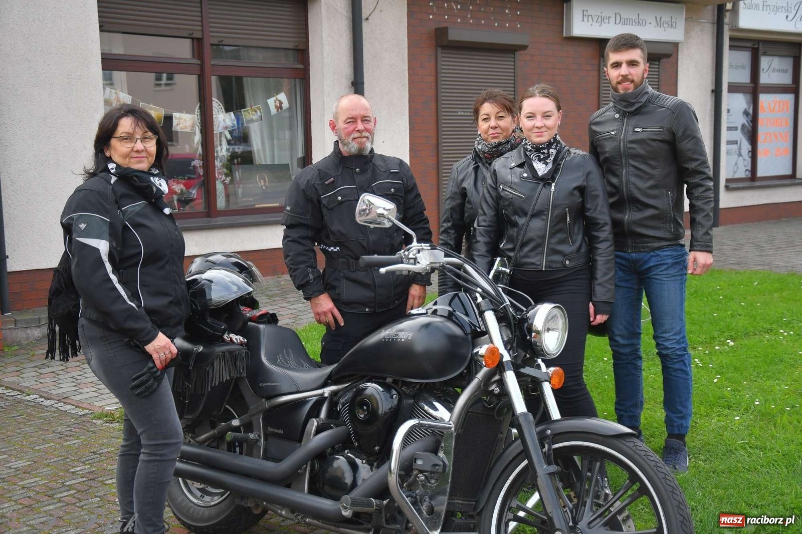 Zdjęcie w galerii na portalu naszraciborz.pl: Sezon na finiszu. Motocyklowe nieszpory przy św. Krzyżu [FOTO i WIDEO] wiadomości z regionu