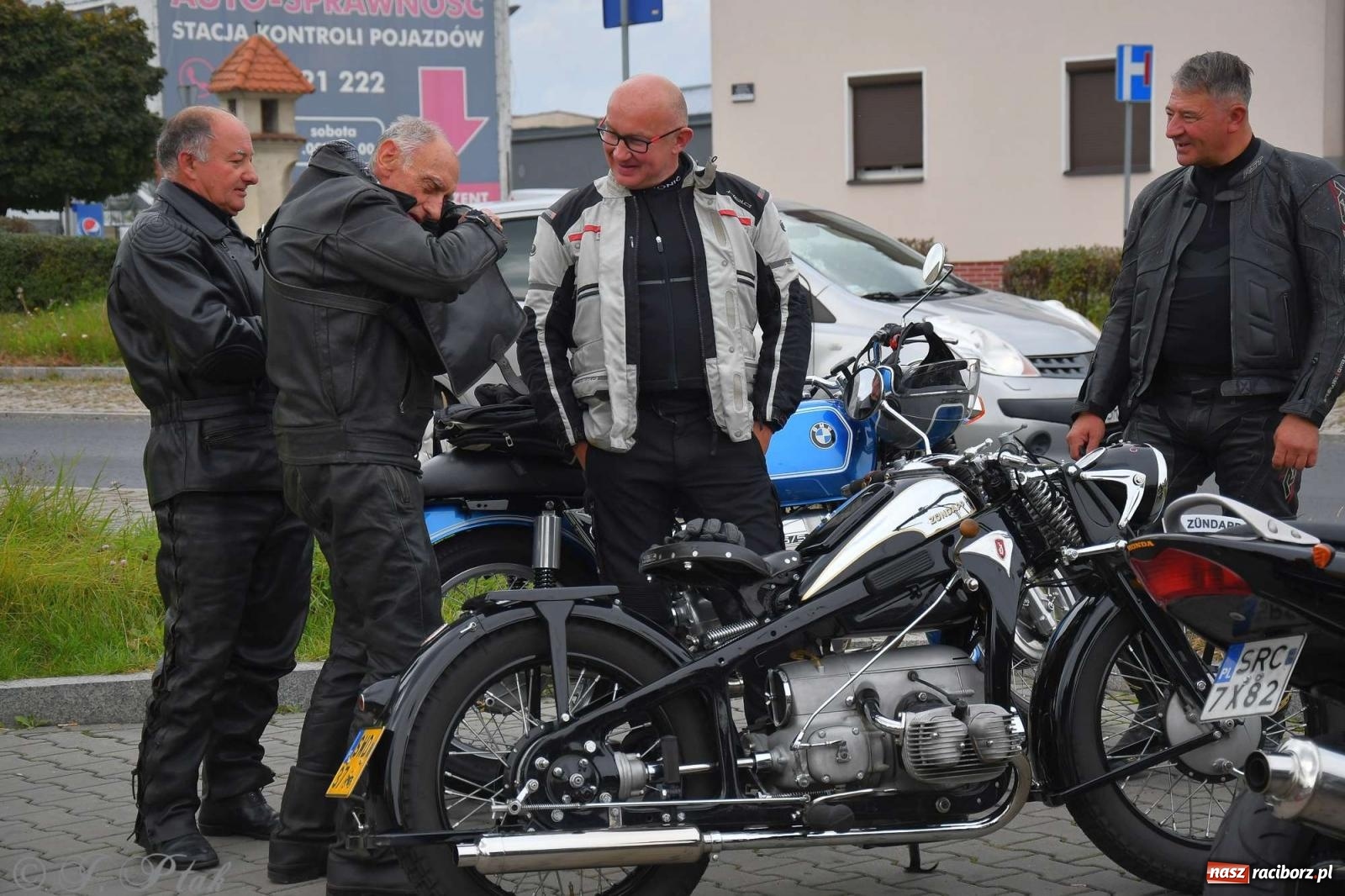 Zdjęcie w galerii na portalu naszraciborz.pl: Sezon na finiszu. Motocyklowe nieszpory przy św. Krzyżu [FOTO i WIDEO] wiadomości z regionu