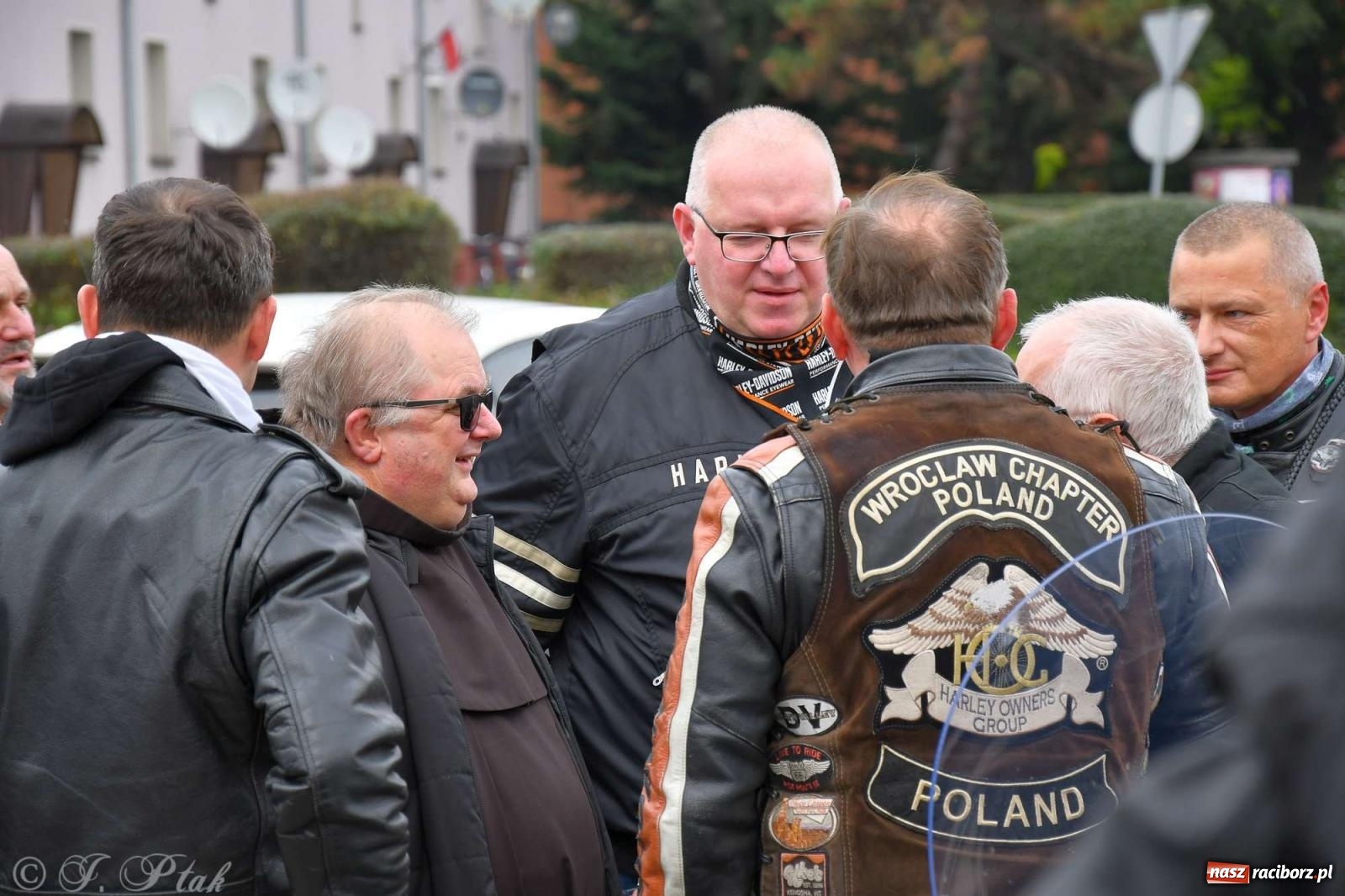 Zdjęcie w galerii na portalu naszraciborz.pl: Sezon na finiszu. Motocyklowe nieszpory przy św. Krzyżu [FOTO i WIDEO] wiadomości z regionu