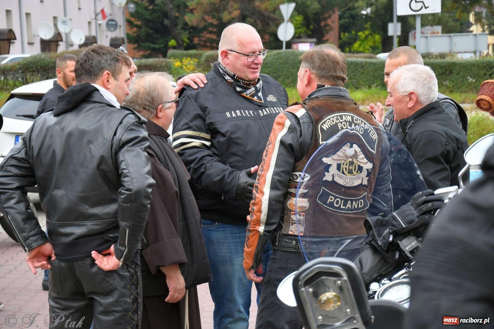 Zdjęcie w galerii na portalu naszraciborz.pl: Sezon na finiszu. Motocyklowe nieszpory przy św. Krzyżu [FOTO i WIDEO] wiadomości z regionu
