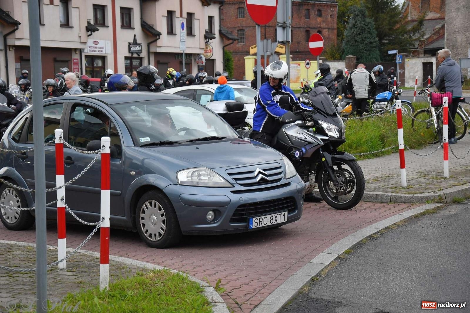 Zdjęcie w galerii na portalu naszraciborz.pl: Sezon na finiszu. Motocyklowe nieszpory przy św. Krzyżu [FOTO i WIDEO] wiadomości z regionu