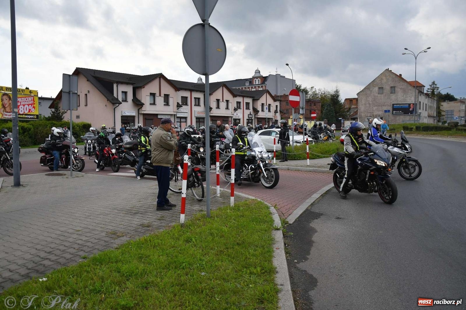 Zdjęcie w galerii na portalu naszraciborz.pl: Sezon na finiszu. Motocyklowe nieszpory przy św. Krzyżu [FOTO i WIDEO] wiadomości z regionu