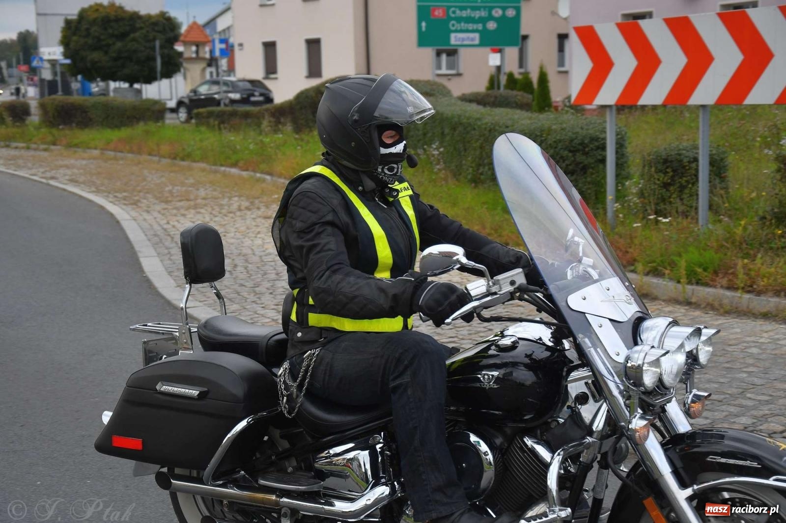Zdjęcie w galerii na portalu naszraciborz.pl: Sezon na finiszu. Motocyklowe nieszpory przy św. Krzyżu [FOTO i WIDEO] wiadomości z regionu