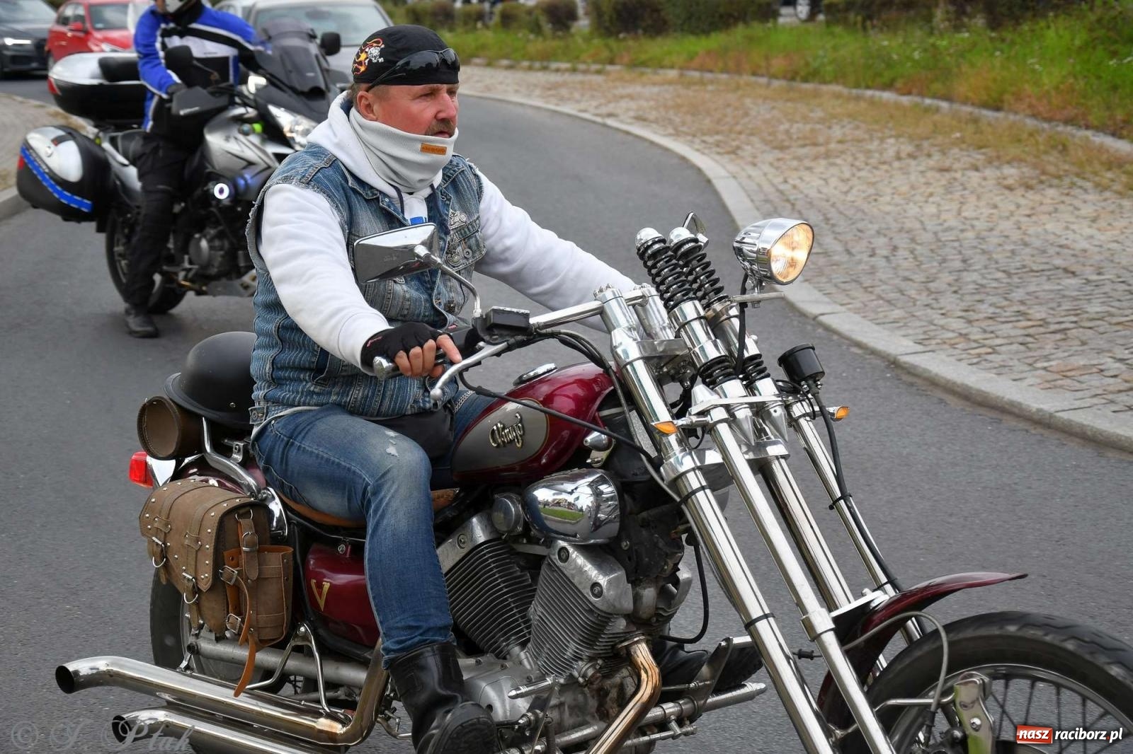 Zdjęcie w galerii na portalu naszraciborz.pl: Sezon na finiszu. Motocyklowe nieszpory przy św. Krzyżu [FOTO i WIDEO] wiadomości z regionu