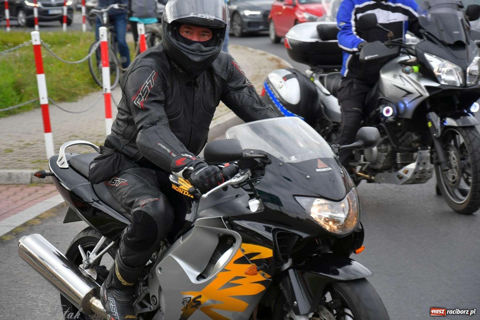 Zdjęcie w galerii na portalu naszraciborz.pl: Sezon na finiszu. Motocyklowe nieszpory przy św. Krzyżu [FOTO i WIDEO] wiadomości z regionu