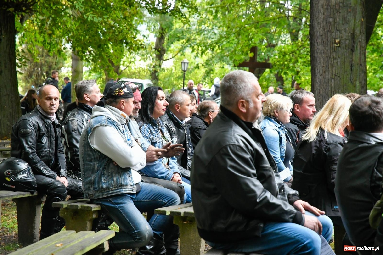 Zdjęcie w galerii na portalu naszraciborz.pl: Sezon na finiszu. Motocyklowe nieszpory przy św. Krzyżu [FOTO i WIDEO] wiadomości z regionu