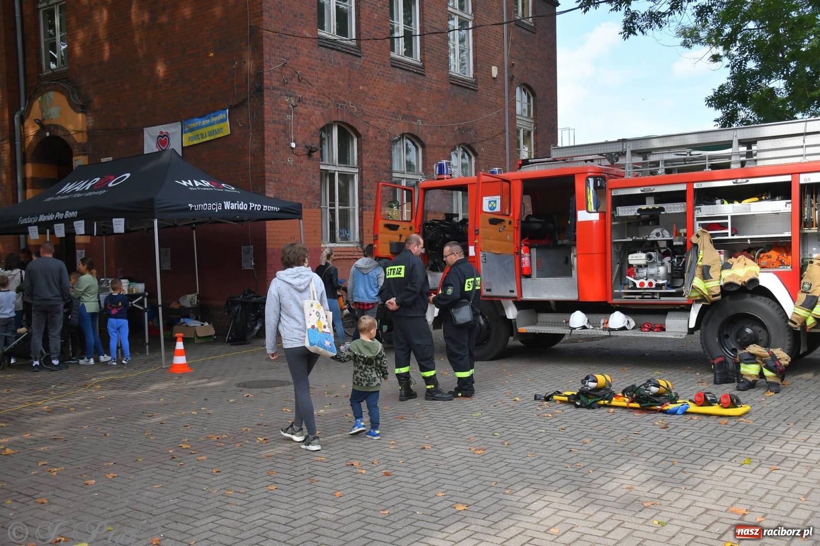 Zdjęcie w galerii na portalu naszraciborz.pl: Racibórz włączył się do pomocy dla Mikiego wiadomości z regionu
