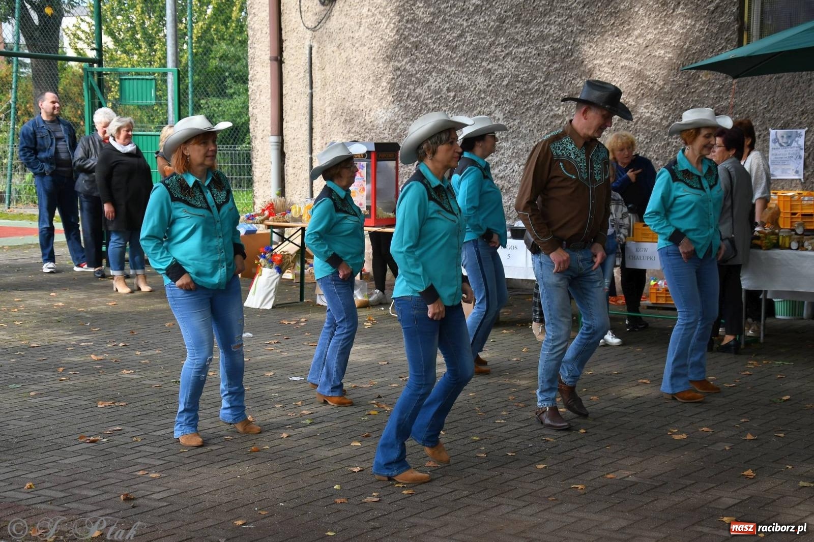 Zdjęcie w galerii na portalu naszraciborz.pl: Racibórz włączył się do pomocy dla Mikiego wiadomości z regionu